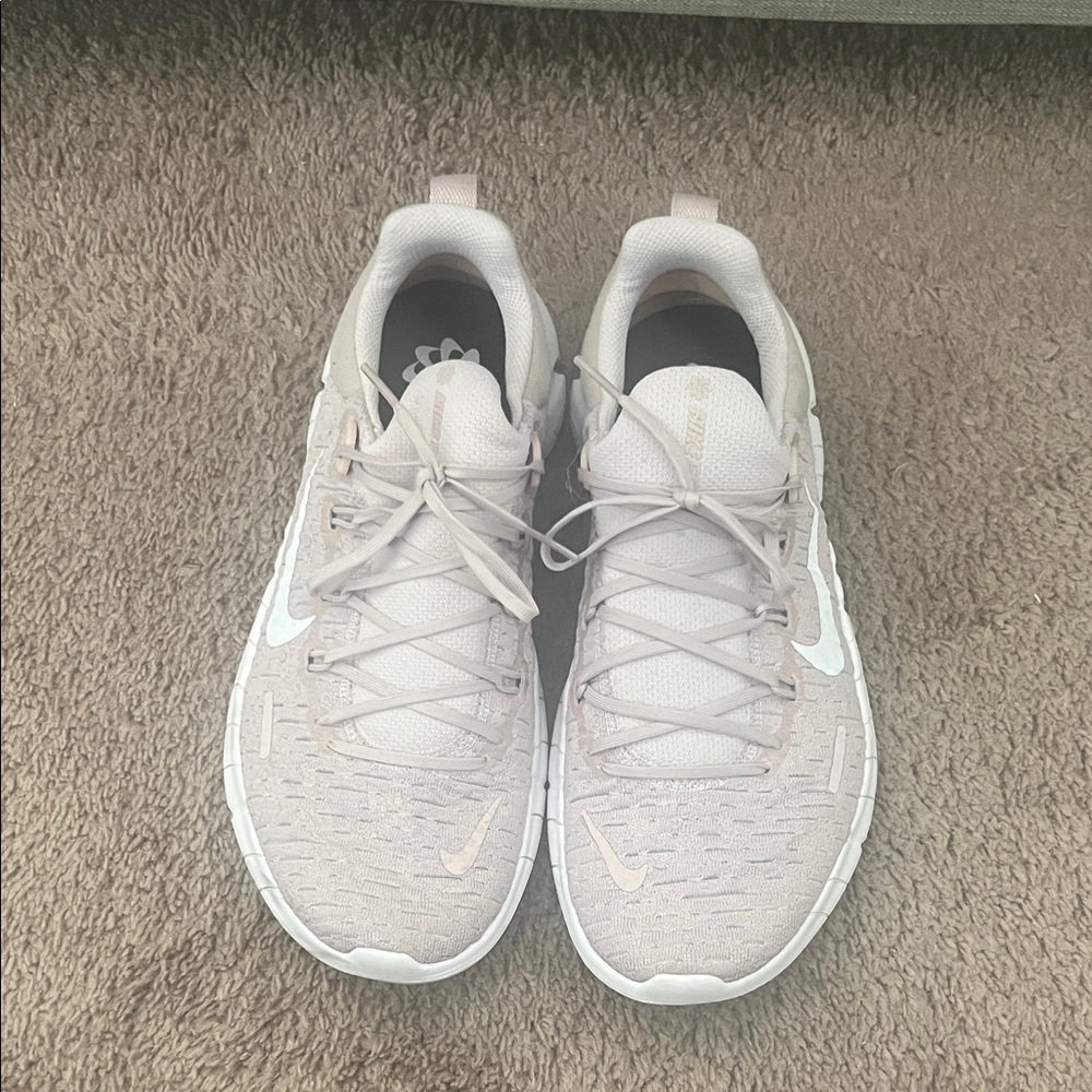 Nike Free Run 5.0 Platinum Violet Sneakers